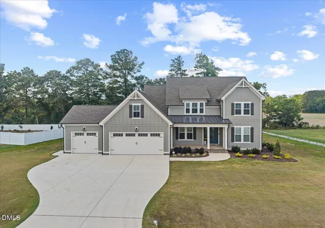 Photo 3 of Single family home for sale at 90 Ln Farms Way, Holly Springs, NC 27540 | MLS# 10176200 | Listing updated on 2026-09-29