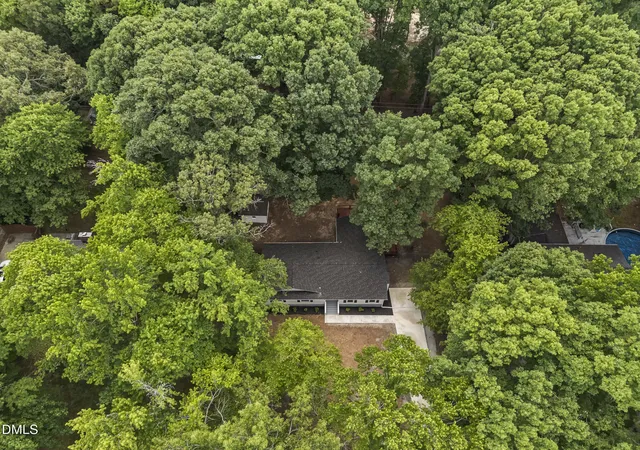 Photo 3 of Single family home for sale at 809 Royal Oaks Dr, Durham, NC 27712 | MLS# 10175862 | Listing updated on 2026-09-04
