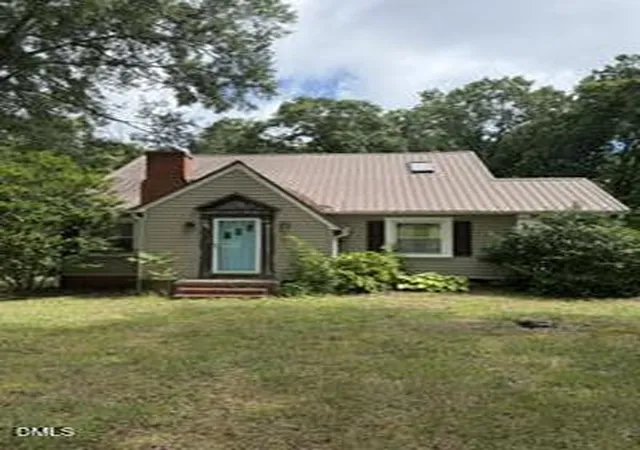 Homes for sale in Roxboro, NC | 949 Oxford Rd, Roxboro, NC 27573 | MLS# 10177090