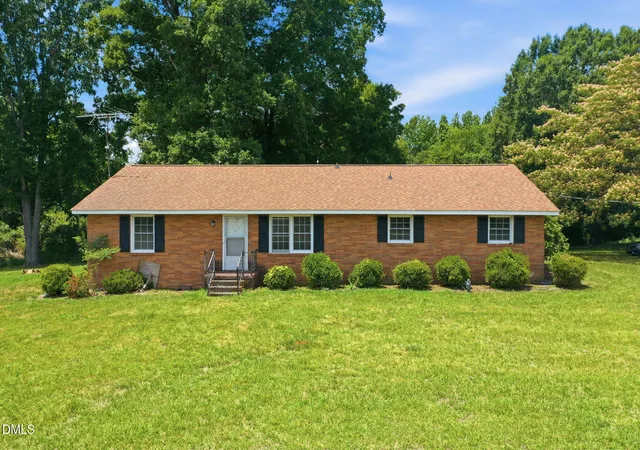 Homes for sale in Gibsonville, NC | 3075 County Farm Rd, Gibsonville, NC 27249 | MLS# 10175823