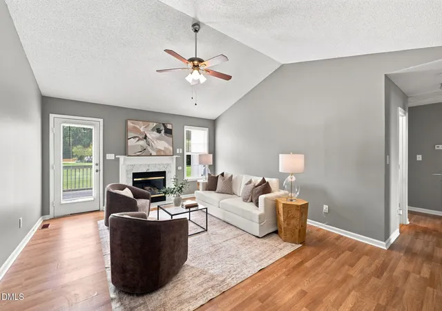 Photo 4 of Single family home for sale at 1312 Greenbranch Ln, Raleigh, NC 27603 | MLS# 10182454 | Listing updated on 2026-09-12