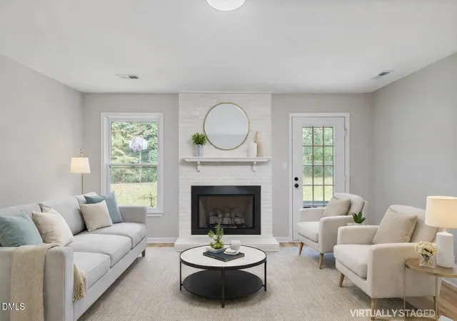 4th image of 305 Reynolds Ave, Durham, NC 27707 | MLS# 10175876
