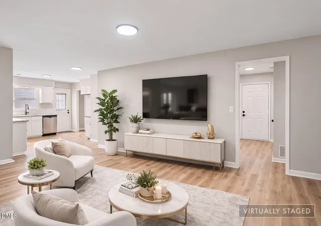 5th image of 305 Reynolds Ave, Durham, NC 27707 | MLS# 10175876