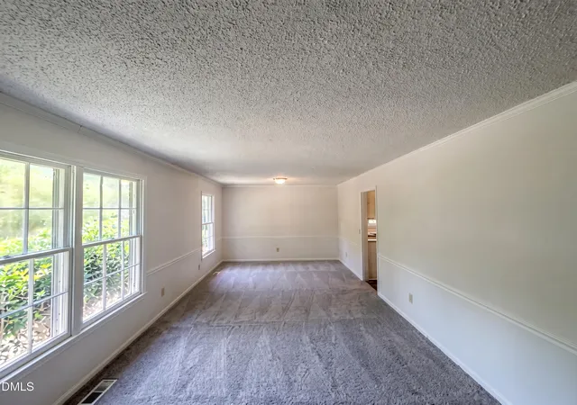Photo 4 of Single family home for sale at 6641 Lynndale Dr, Raleigh, NC 27612 | MLS# 10175863 | Listing updated on 2026-09-17