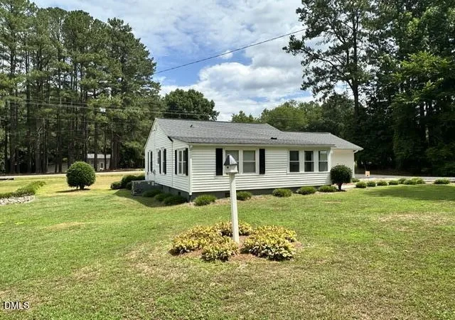 Homes for sale in Zebulon, NC | 560 Clyde Pearce Rd, Zebulon, NC 27597 | MLS# 10176760