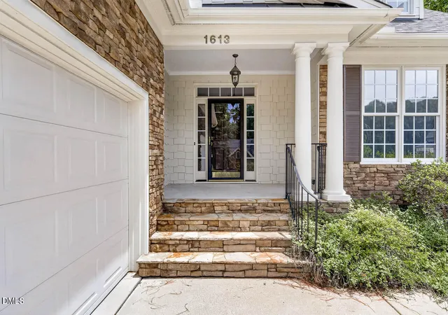 Photo 3 of Single family home for sale at 1613 Wooten Ct, Wake Forest, NC 27587 | MLS# 10182553 | Listing updated on 2026-10-06