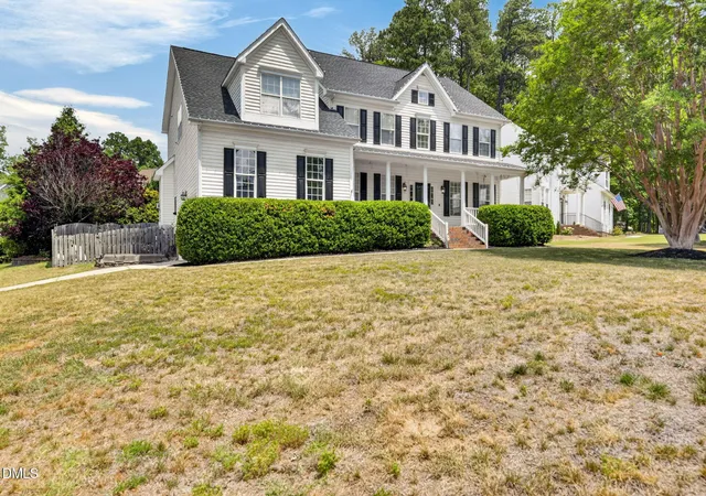 Photo 3 of Single family home for sale at 1258 Horsham Way, Apex, NC 27502 | MLS# 10175907 | Listing updated on 2026-09-19