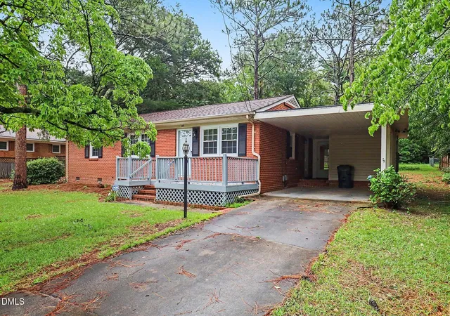 Photo 2 of Sale Pending at 645 N Page St, Southern Pines, NC 28387 | MLS# 10176115 | Listing updated on 2026-08-20