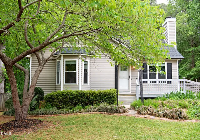Photo 3 of Sale Pending at 4001 Rockside Hills Dr, Raleigh, NC 27603 | MLS# 10176367 | Listing updated on 2026-07-18