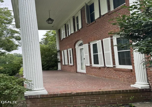 Photo 3 of Single family home for sale at 2200 N Nc 49 Hwy, Burlington, NC 27217 | MLS# 10175925 | Listing updated on 2026-08-05