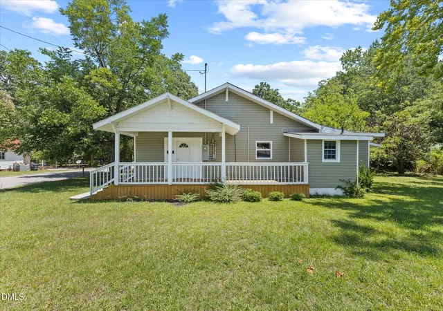 Photo 1 of Single family home for sale at 429 S Mercer St, Rocky Mount, NC 27801 | MLS# 10176856 | Listing updated on 2026-08-24