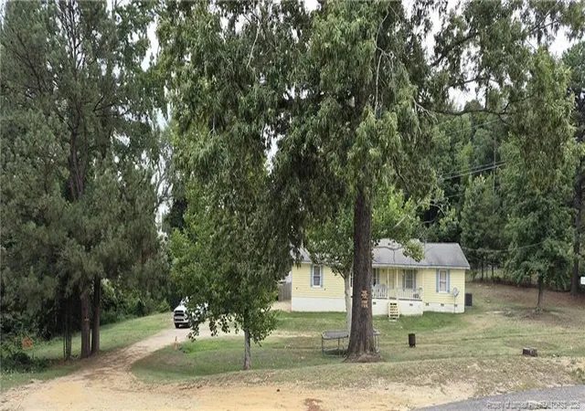 2nd image of 222 Old Gate Rd, Fayetteville, NC 28314 | MLS# 764803