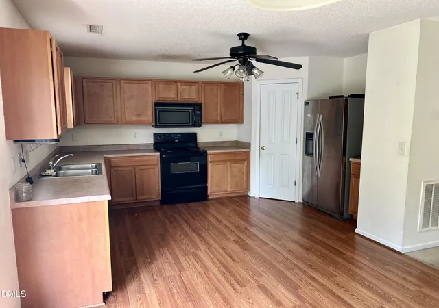Photo 3 of Single family home for sale at 148 Belmont Ridge Dr, Garner, NC 27529 | MLS# 10177567 | Listing updated on 2026-08-25