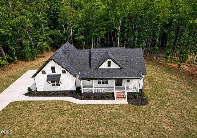 Homes for sale in Spring Hope, NC | 3205 Old Us Hwy 64, Spring Hope, NC 27882 | MLS# 10177225