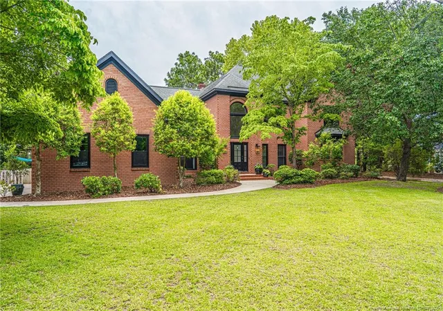 Homes for sale in Pinehurst, NC | 140 High Point Dr, Pinehurst, NC 28374 | MLS# 764810