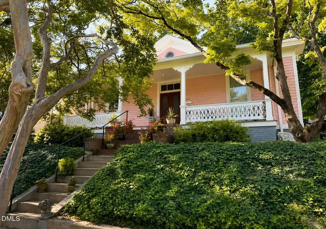 Photo 1 of Single family home for sale at 514 E Lane St, Raleigh, NC 27601 | MLS# 10176079 | Listing updated on 2026-09-16