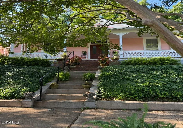 Photo 3 of Single family home for sale at 514 E Lane St, Raleigh, NC 27601 | MLS# 10176079 | Listing updated on 2026-09-16