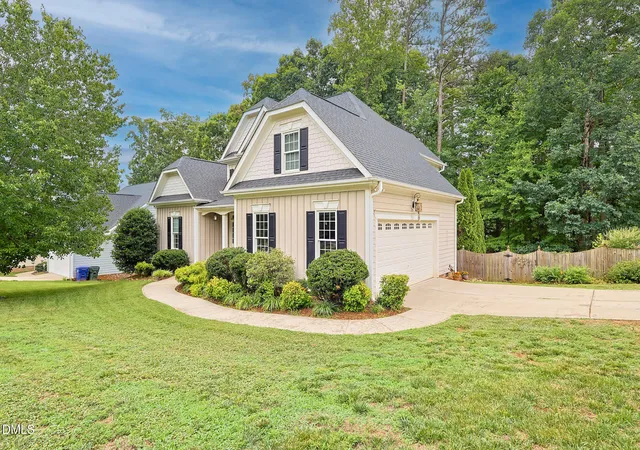 Homes for sale in Pittsboro, NC | 136 Windsong Dr, Pittsboro, NC 27312 | MLS# 10176384