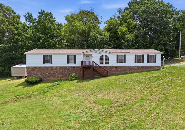 Homes for sale in Roxboro, NC | 156 Woodsy View Ln, Roxboro, NC 27573 | MLS# 10176630