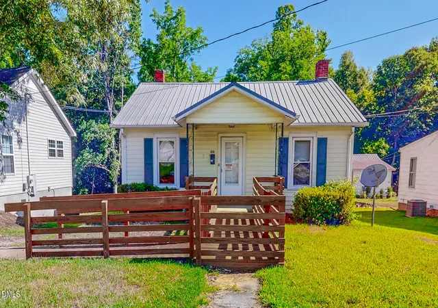Homes for sale in Roxboro, NC | 310 Barnette Ave, Roxboro, NC 27573 | MLS# 10176333