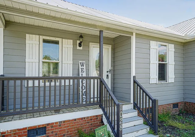 Photo 3 of Single family home for sale at 1028 Forest Glen Dr, Raleigh, NC 27603 | MLS# 10176148 | Listing updated on 2026-09-19