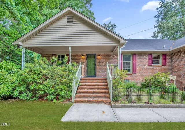 3rd image of 4014 Arcadia Ct, Fayetteville, NC 28311 | MLS# 10176249