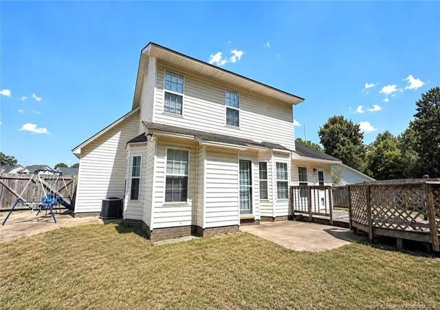 Homes for sale in Raeford, NC | 118 Woodbine Dr, Raeford, NC 28376 | MLS# 764860