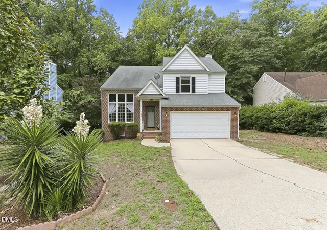 Homes for sale in Knightdale, NC | 1203 Silvershire Wy, Knightdale, NC 27545 | MLS# 10176963