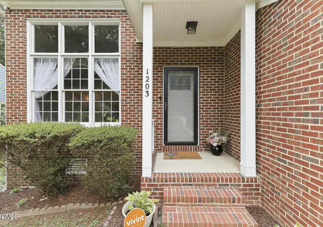 Homes for sale in Knightdale, NC | 1203 Silvershire Wy, Knightdale, NC 27545 | MLS# 10176963