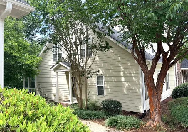 Homes for sale in Wake Forest, NC | 758 Parkside Townes Ct, Wake Forest, NC 27587 | MLS# 10176154