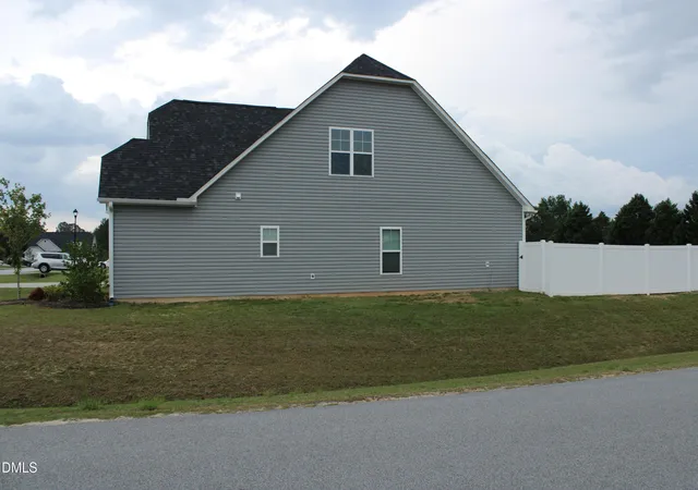 3rd image of 20 E Sand Luggs Ct, Angier, NC 27501 | MLS# 10181075