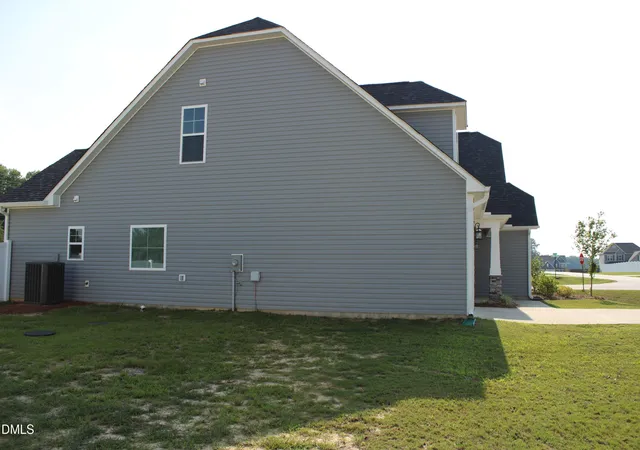 5th image of 20 E Sand Luggs Ct, Angier, NC 27501 | MLS# 10181075