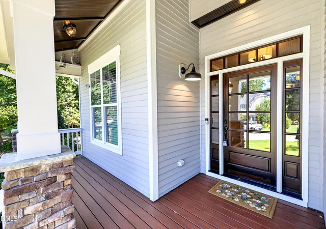 Photo 4 of Single family home for sale at 3107 Virginia Pine Ln, Apex, NC 27539 | MLS# 10177232 | Listing updated on 2026-08-30