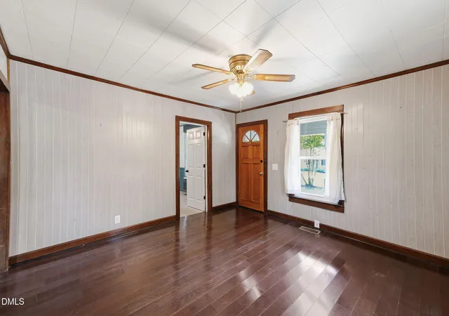 3rd image of 1911 Watson Rd, Durham, NC 27704 | MLS# 10176346