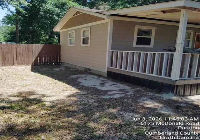 Homes for sale in Parkton, NC | 6175 Mcdonald Rd, Parkton, NC 28371 | MLS# 764895