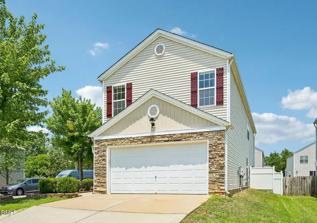 Single family home for sale at 2916 Skybrook Ln, Durham, NC 27703 | MLS# 10178735