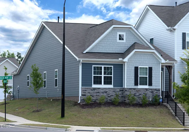 Homes for sale in Knightdale, NC | 648 Ginger Mint Cir, Knightdale, NC 27545 | MLS# 10176599