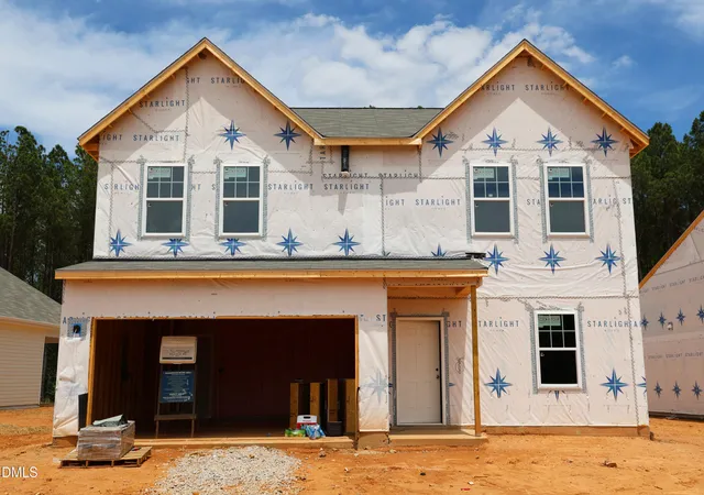 3rd image of 147 S Waterstone Ln, Clayton, NC 27520 | MLS# 10176322