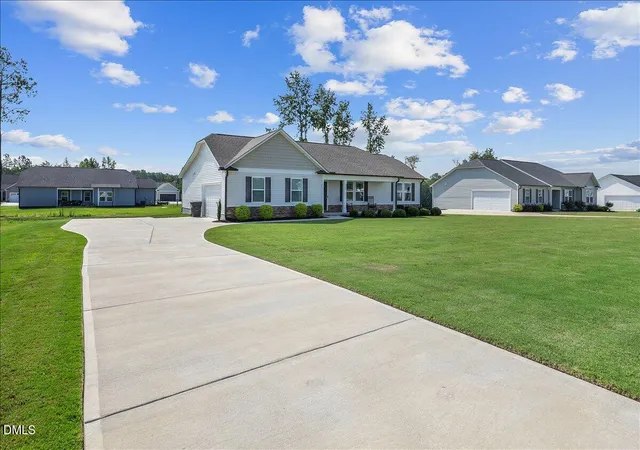 3rd image of 206 Tuscany Cir, Princeton, NC 27569 | MLS# 10178484