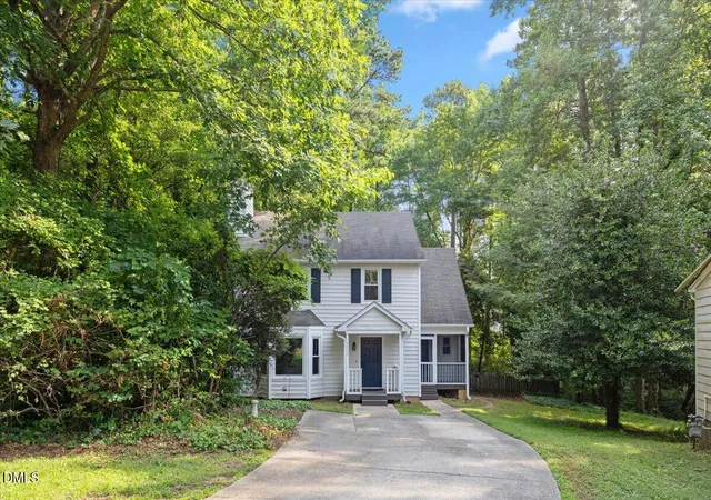 Photo 2 of Sale Pending at 5112 Simmons Branch Trl, Raleigh, NC 27606 | MLS# 10176567 | Listing updated on 2026-07-18