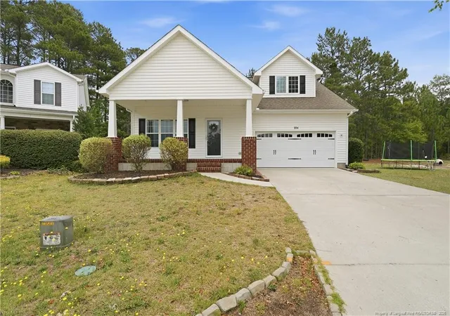 Homes for sale in Aberdeen, NC | 104 Lightwater Ct, Aberdeen, NC 28315 | MLS# 764924