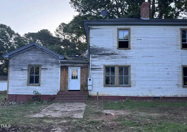 Homes for sale in Middlesex, NC | 12670 Robbins Rd, Middlesex, NC 27557 | MLS# 10176411
