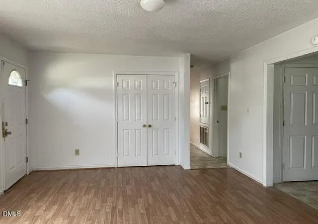 Photo 4 of Single family home for sale at 601 N Chestnut St, Henderson, NC 27536 | MLS# 10176834 | Listing updated on 2026-08-28