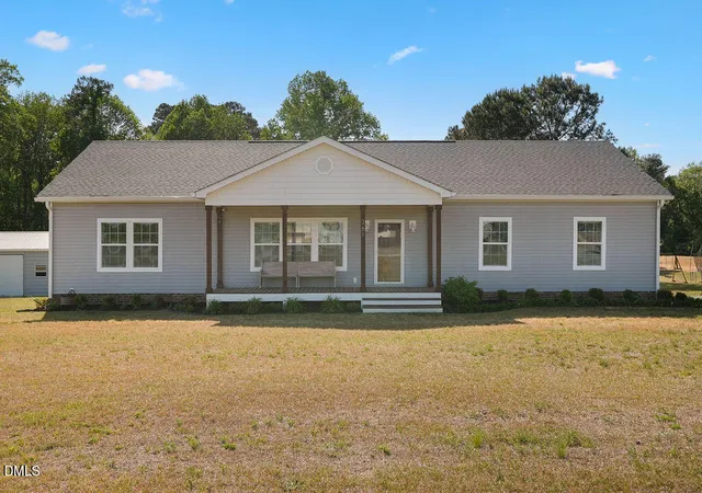 Homes for sale in Benson, NC | 361 Camelia Rd, Benson, NC 27504 | MLS# 10176491