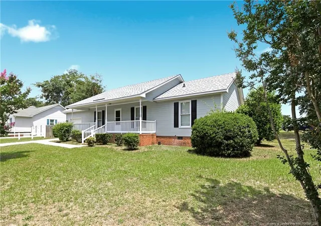 Photo 2 of Sale Pending at 5816 Bloomsbury Dr, Fayetteville, NC 28306 | MLS# 764827 | Listing updated on 2026-09-14