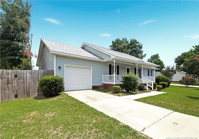Photo 3 of Sale Pending at 5816 Bloomsbury Dr, Fayetteville, NC 28306 | MLS# 764827 | Listing updated on 2026-09-14