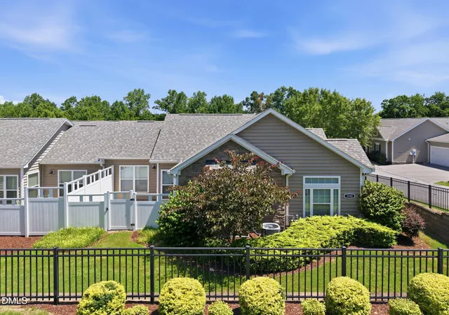 5th image of 1089 Blue Bird Ln, Wake Forest, NC 27587 | MLS# 10177458