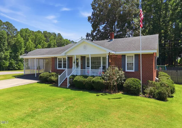 1st image of 403 W Eason St, Macclesfield, NC 27852 | MLS# 10176487
