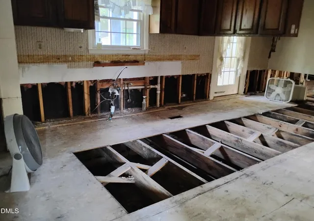4th image of 315 Rippling Stream Rd, Durham, NC 27704 | MLS# 10176816