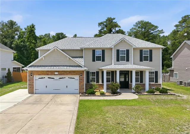Homes for sale in Parkton, NC | 1541 Gallant Fox Ct, Parkton, NC 28371 | MLS# 764929